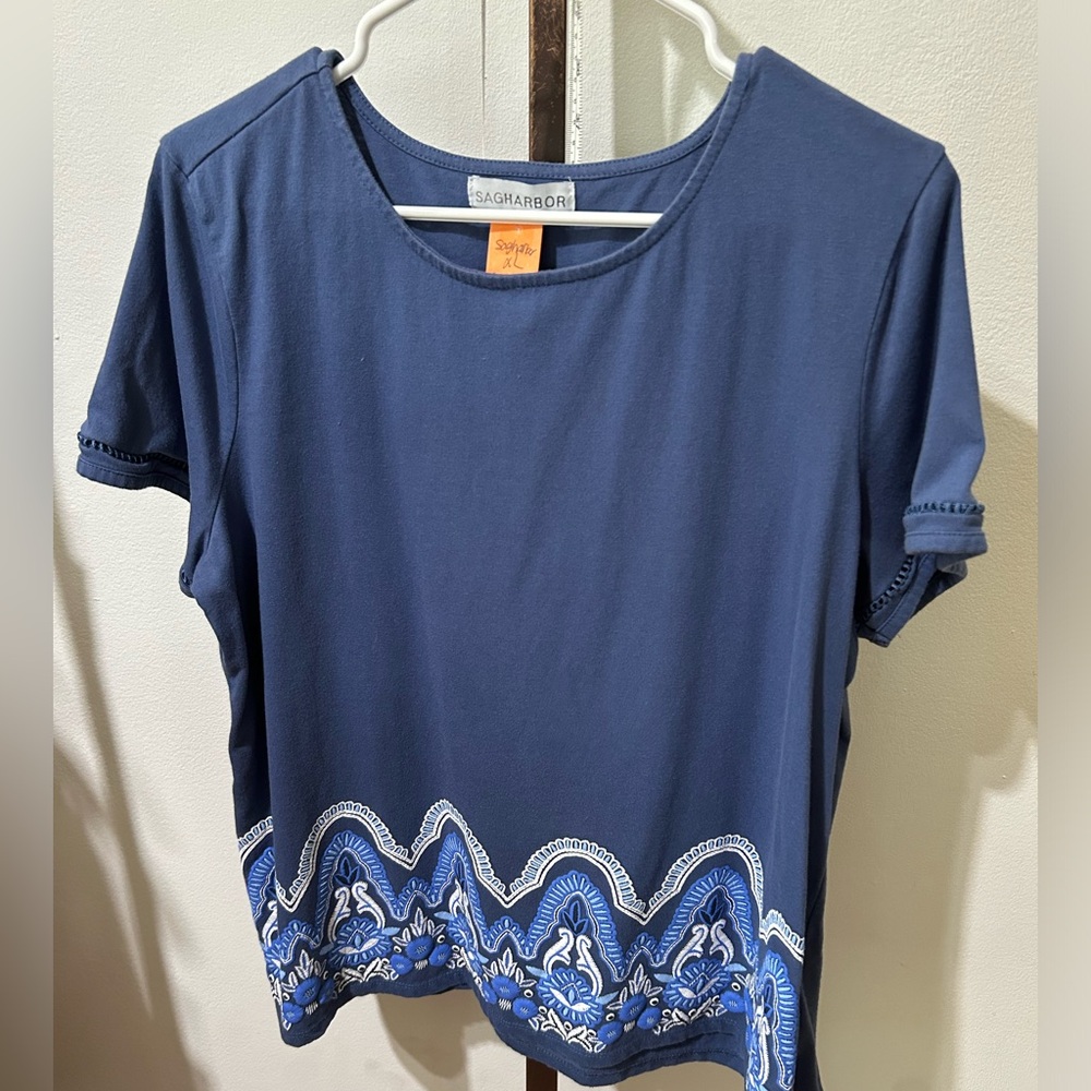 Sag Harbor-blue detailed top XL